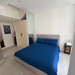 Laurina House