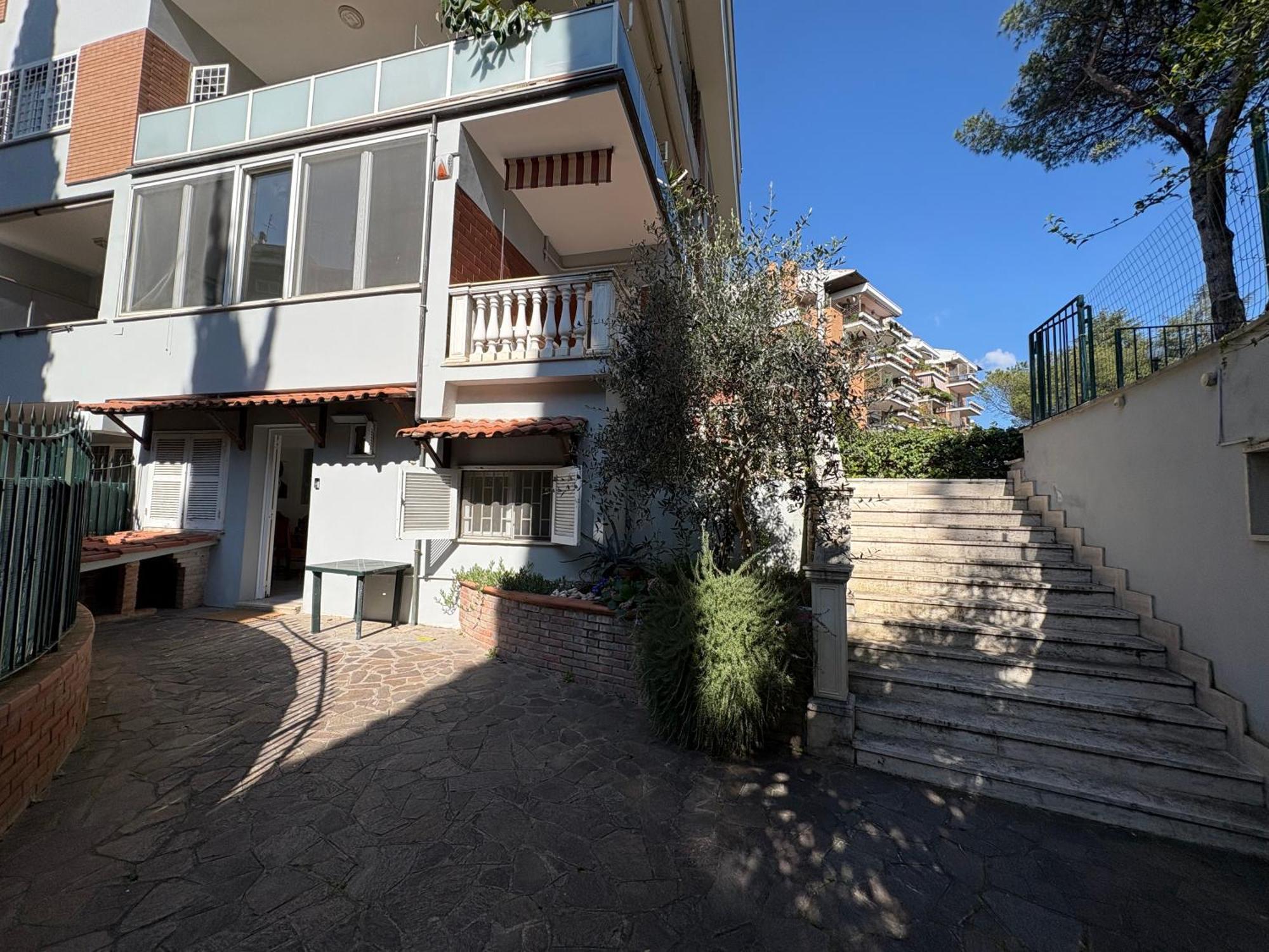 Laurina House * Rome
