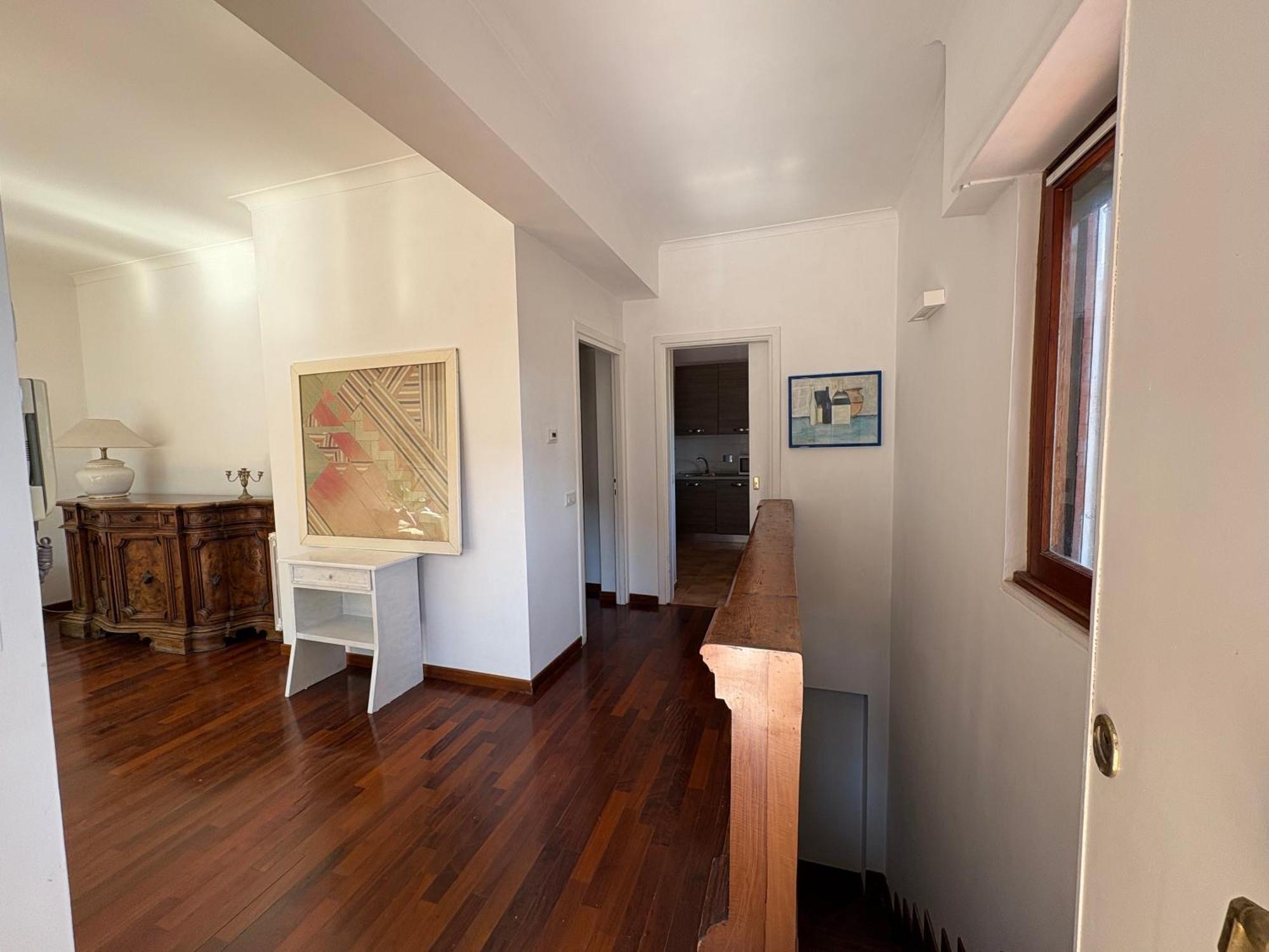 Apartment Laurina House Rome