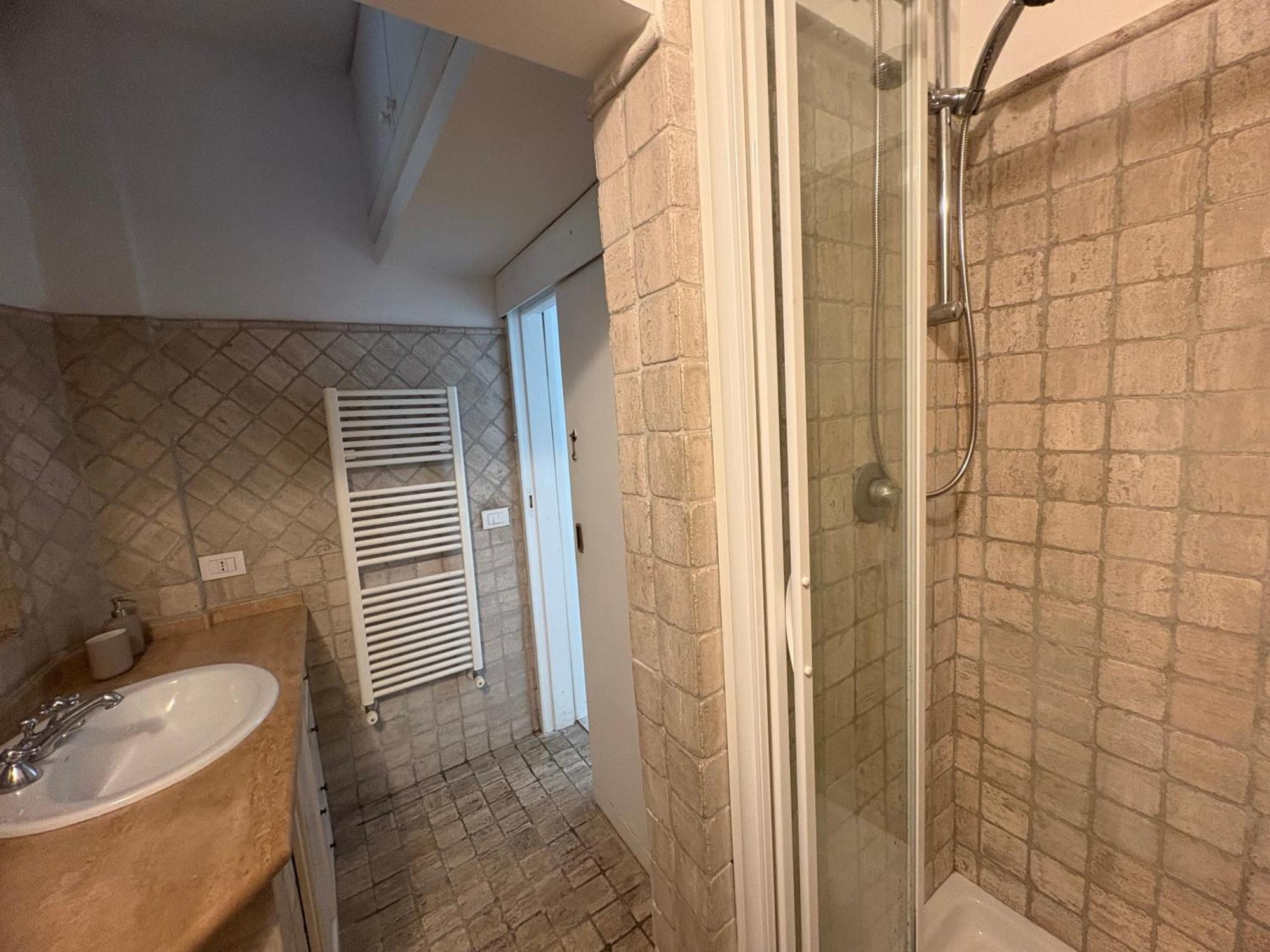 Laurina House Apartment