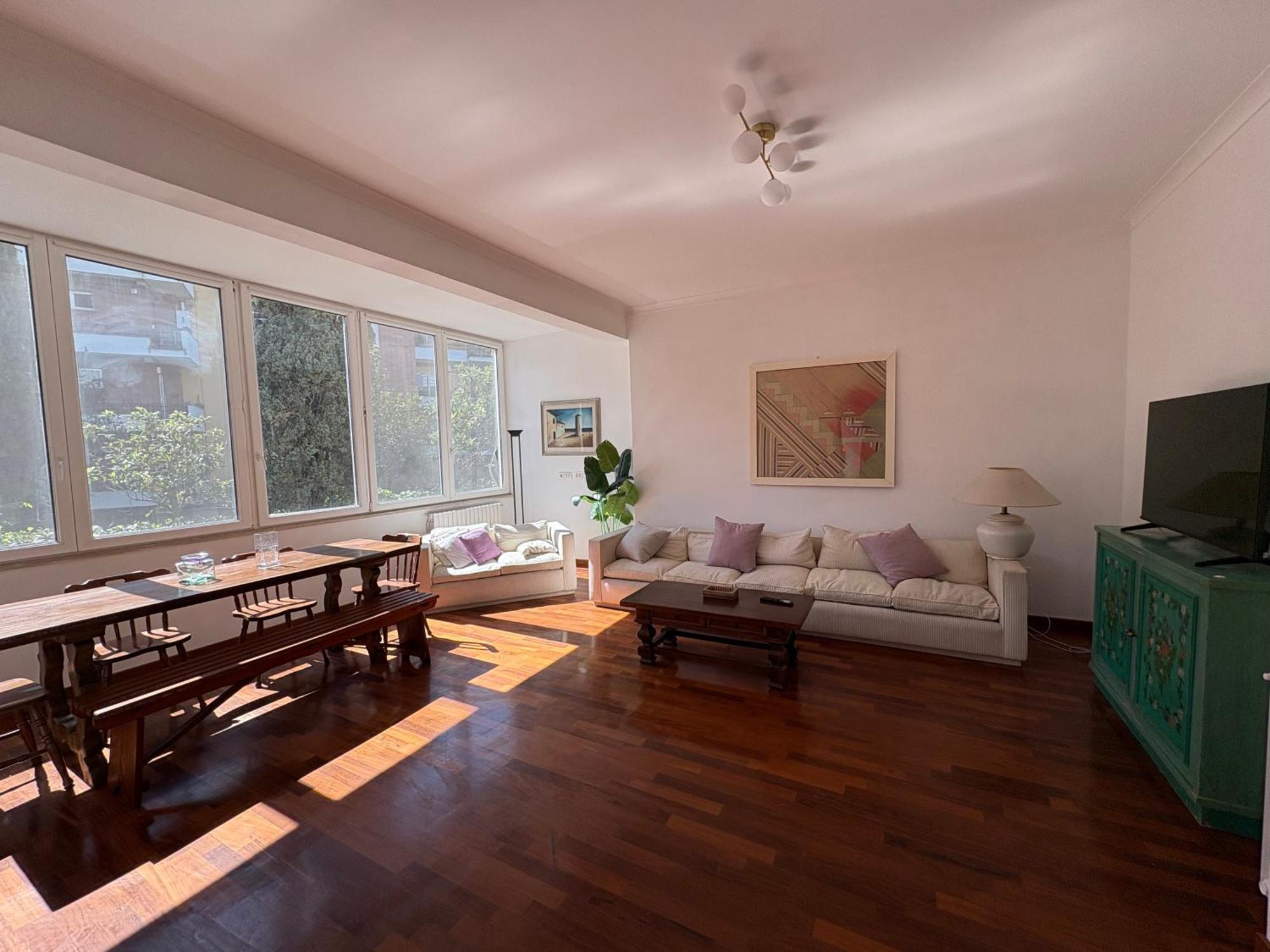Laurina House